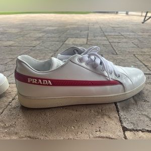 Prada shoes 39.5